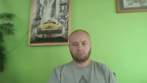 Snapshot of sixten19795 chatting on September 18, 11:47 am sixten19795 online show from September 18, 11:47 am