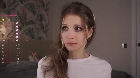 Emily online show from March 3, 1:31 am
