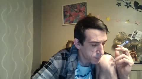 Snapshot of skinnybigcock2 chatting on February 11, 4:33 am SkinnyBigCock2 online show from February 11, 4:33 am