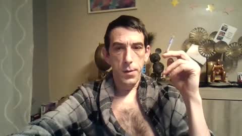 Snapshot of skinnybigcock2 chatting on January 29, 4:26 am SkinnyBigCock2 online show from January 29, 4:26 am