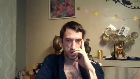 Snapshot of skinnybigcock2 chatting on February 9, 6:11 am SkinnyBigCock2 online show from February 9, 6:11 am
