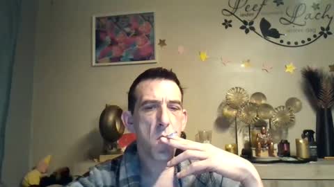 Snapshot of skinnybigcock2 chatting on March 11, 4:30 am SkinnyBigCock2 online show from March 11, 4:30 am