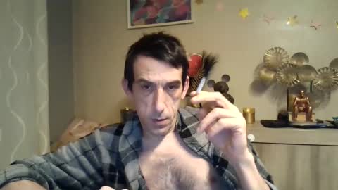 Snapshot of skinnybigcock2 chatting on February 24, 4:38 am SkinnyBigCock2 online show from February 24, 4:38 am