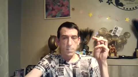 Snapshot of skinnybigcock2 chatting on January 3, 5:06 am SkinnyBigCock2 online show from January 3, 5:06 am