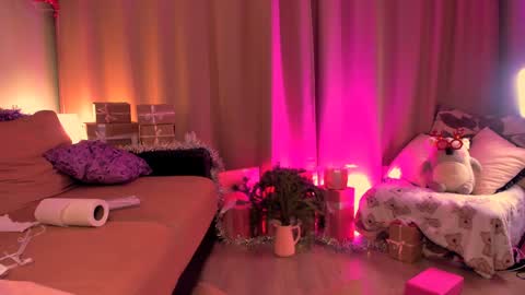 Snapshot of skyewavy chatting on December 29, 1:13 am online show from December 29, 1:13 am