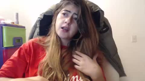 Skyler online show from February 9, 7:59 am