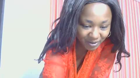 Snapshot of skyy_brown chatting on February 7, 1:58 am Bella online show from February 7, 1:58 am