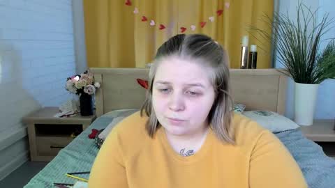 Snapshot of sladadeew chatting on February 28, 9:58 am Slada Deew online show from February 28, 9:58 am