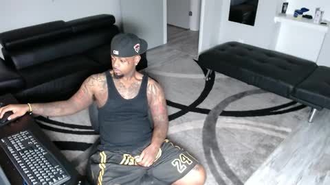 Snapshot of slangondemhoes chatting on January 1, 6:59 pm nasty twitter KASHCARTERATL online show from January 1, 6:59 pm
