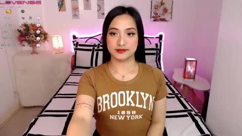 Snapshot of slave_amanda69 chatting on February 5, 2:40 am Queen Cyrine online show from February 5, 2:40 am