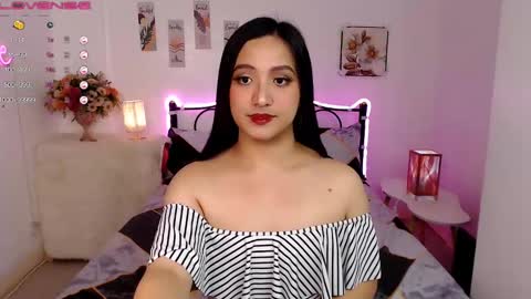 Snapshot of slave_amanda69 chatting on February 18, 4:37 am Queen Cyrine online show from February 18, 4:37 am