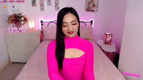 Snapshot of slave_amanda69 chatting on February 24, 11:54 am Queen Cyrine online show from February 24, 11:54 am