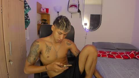 slim_master12 online show from March 11, 11:15 pm