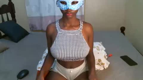 slimqueenbae online show from September 10, 6:25 am