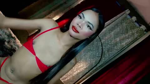 Snapshot of slutxcums_farrah69 chatting on September 18, 5:17 pm Dont forget to follow me give me thumbs upIm a New kataluna online show from September 18, 5:17 pm