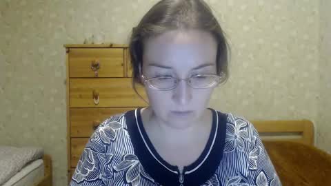 smart_rose online show from March 2, 6:19 pm