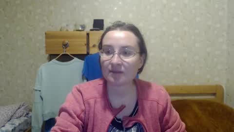 smart_rose online show from March 4, 3:59 pm
