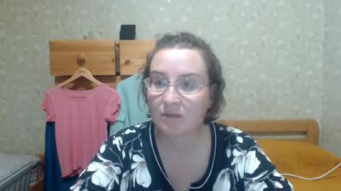 smart_rose online show from September 11, 7:37 pm