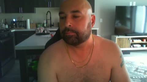 Snapshot of smashing_machine_412 chatting on December 14, 9:56 pm smashing_machine_412 online show from December 14, 9:56 pm