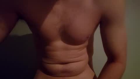Snapshot of smitty6924 chatting on January 3, 9:58 am smitty6924 online show from January 3, 9:58 am