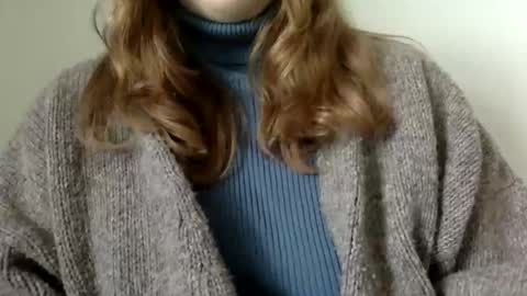 Snapshot of smokeshow3 chatting on March 5, 7:27 pm smokeshow3 online show from March 5, 7:27 pm