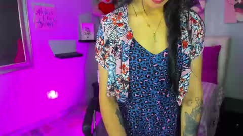 Snapshot of soffi_roberts chatting on September 13, 1:02 pm sofiia online show from September 13, 1:02 pm