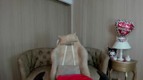 Snapshot of soffiqueen chatting on February 22, 7:47 pm Schedule 1400 - 2100 gtm-5 online show from February 22, 7:47 pm