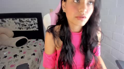 sofia online show from December 19, 4:24 pm