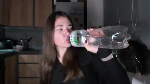 Sofi online show from January 24, 7:39 pm