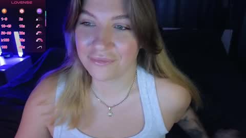 Snapshot of sofia__fairy chatting on March 6, 8:19 am Sofia Lush is active PVT is open Welcome to the world of pleasure online show from March 6, 8:19 am