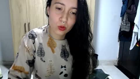 sofiacano43 online show from September 16, 1:07 am