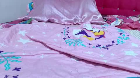 Sofiamillerrs online show from February 24, 9:52 pm