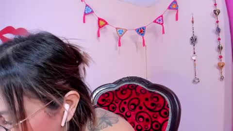 sofiaortizx online show from September 14, 4:26 am