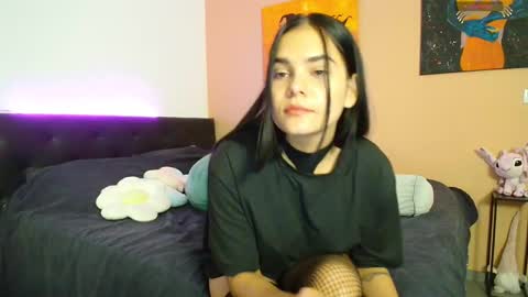 Mila online show from September 13, 6:43 pm
