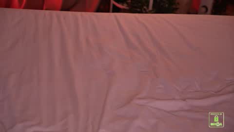 Snapshot of sonalegend_ chatting on September 18, 5:50 pm My name isSonya online show from September 18, 5:50 pm