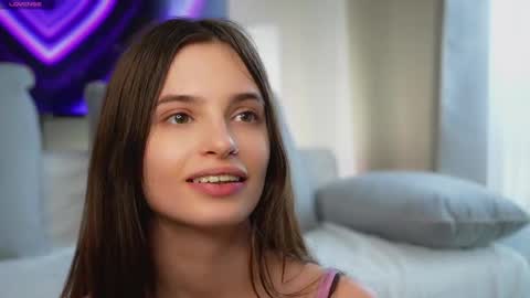 Snapshot of sonyaericsson chatting on March 7, 12:01 pm Eva 3 online show from March 7, 12:01 pm