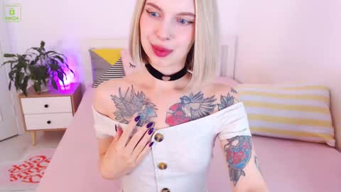 Snapshot of sonyalime chatting on February 21, 7:12 am Sonya Lime online show from February 21, 7:12 am