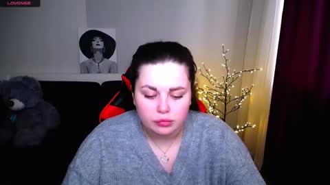 sophia__olsen online show from February 28, 9:47 am