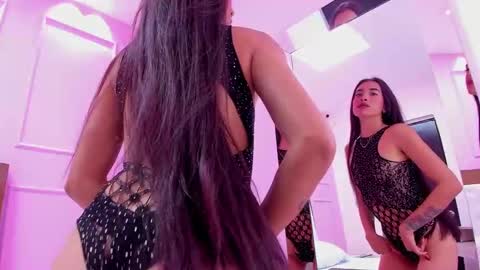Snapshot of sophiatrista chatting on February 6, 12:48 pm S O P H I A online show from February 6, 12:48 pm