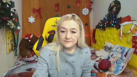 sophiekittyy online show from January 23, 7:22 am