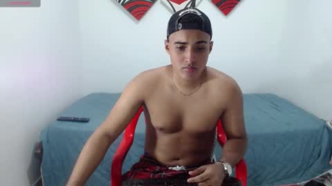 soy_yoel online show from December 23, 5:49 am