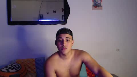 soy_yoel online show from February 15, 10:22 am