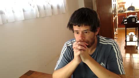 Snapshot of spanishboytenerife chatting on March 2, 8:38 am spanish online show from March 2, 8:38 am