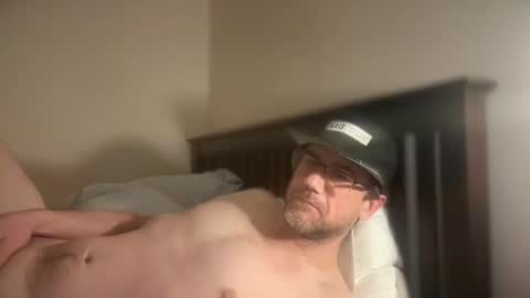 Snapshot of sparker1169 chatting on January 19, 7:36 am Dad online show from January 19, 7:36 am