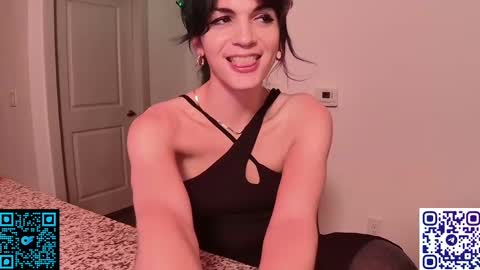 Earthling Gurl Michelle Allergy online show from February 18, 1:54 am