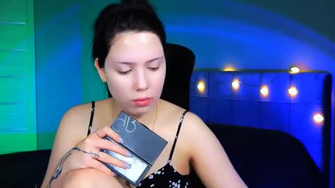 Snapshot of stacygonzales_ chatting on March 2, 6:48 am Bye bye dear See you on December 3st online show from March 2, 6:48 am