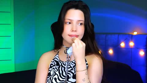 Snapshot of stacygonzales_ chatting on January 31, 9:27 am Bye bye dear See you on December 3st online show from January 31, 9:27 am
