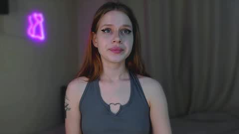 stacyloveforu online show from December 15, 7:13 am