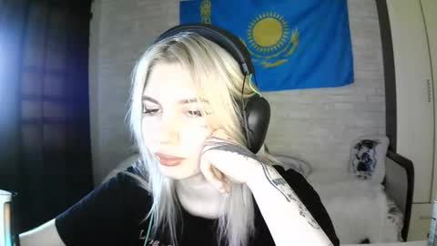 Katie online show from September 9, 10:59 am