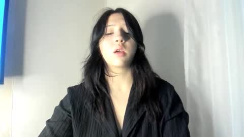stephanie_hillss online show from September 23, 3:28 pm